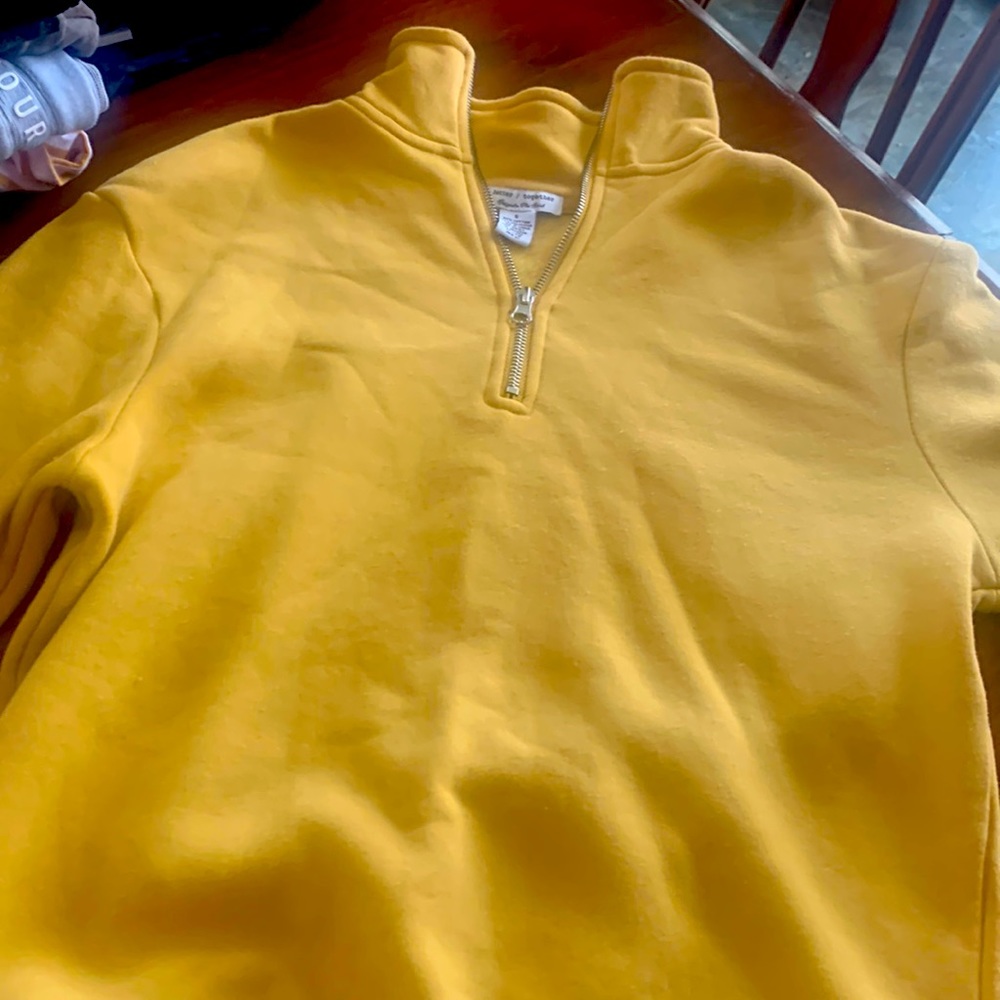 Yellow zip sweatshirt